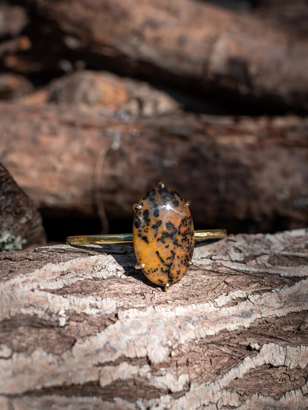 Bracelet griffe en laiton, avec une agate cheetah