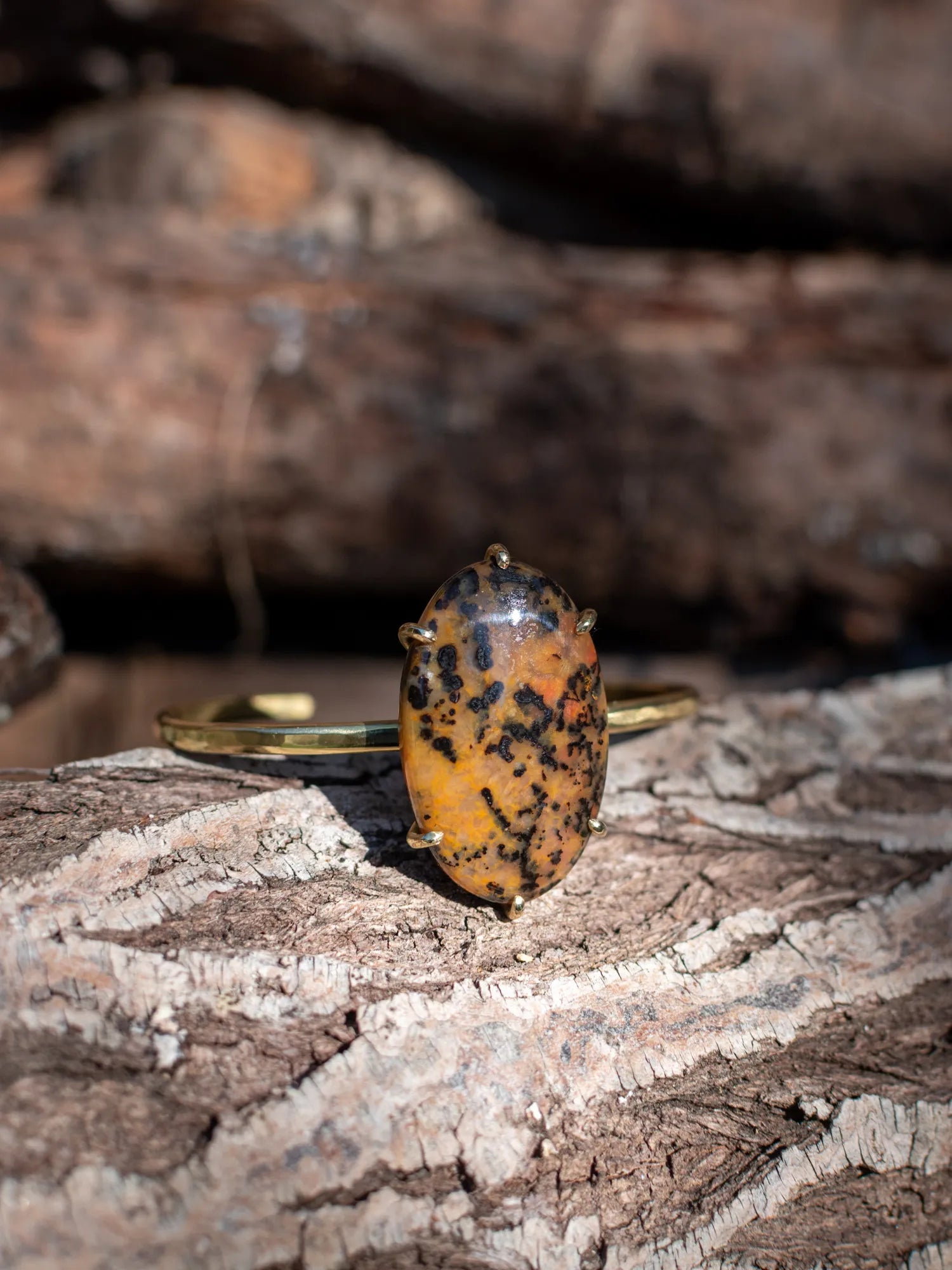 Bracelet griffe en laiton, avec une agate cheetah