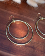 Créoles doubles en laiton et perles en verre tchèque – Les irrésistibles