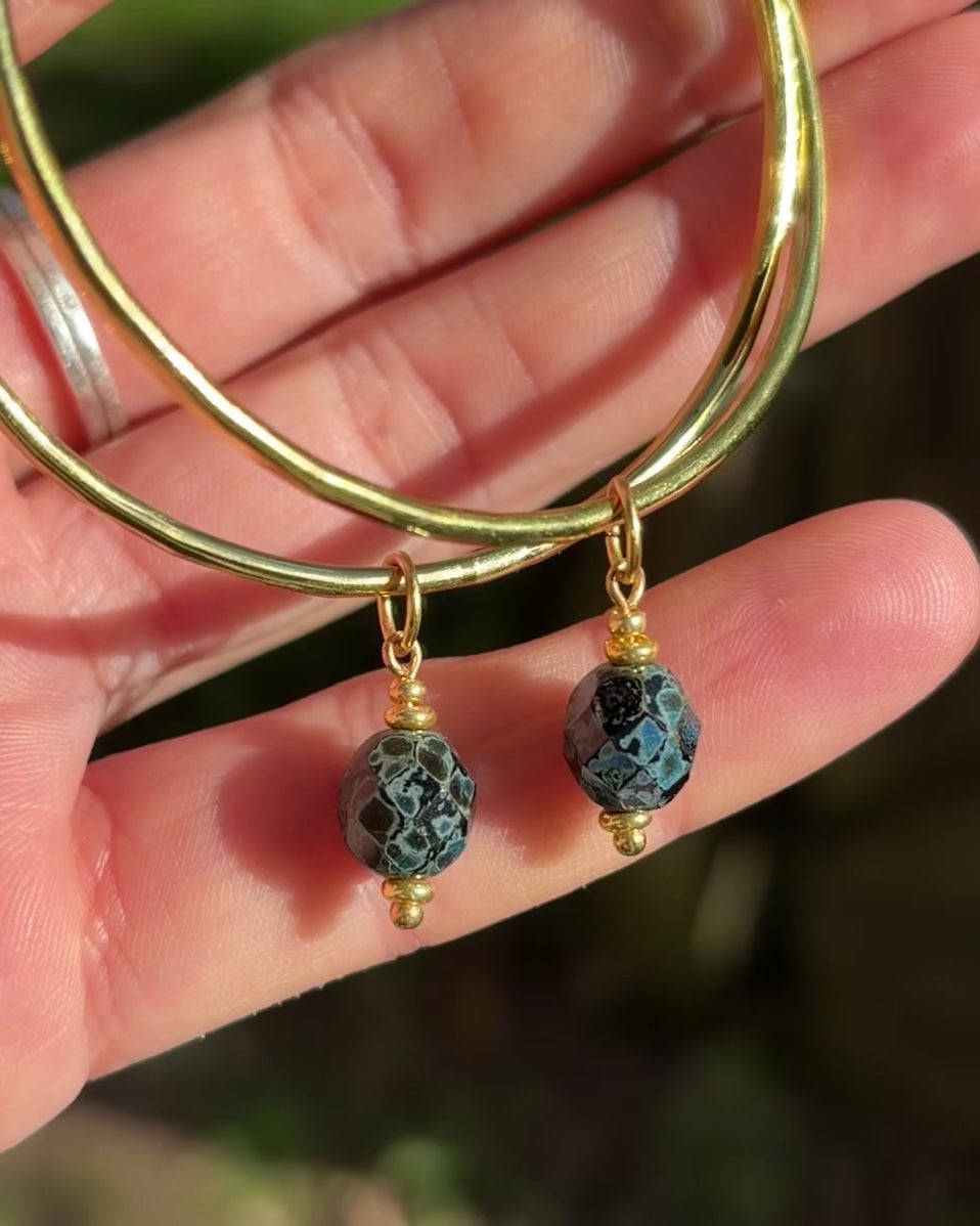Charms pour personnaliser les créoles - couleur Noir bleuté