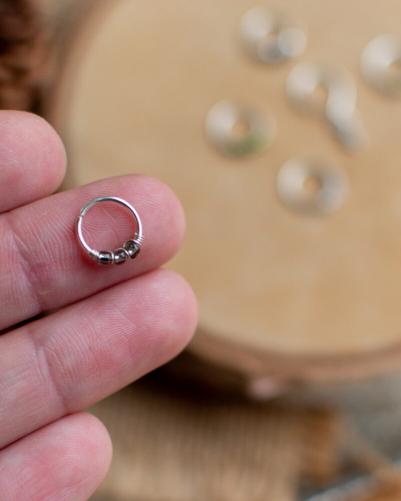 Anneau en argent 925, 8mm de diamètre.