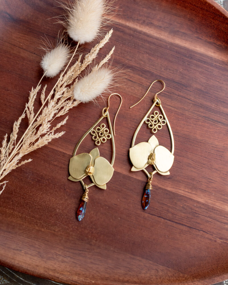 Boucles d'oreilles Orchidées - Collection Capsule, paire 1/4